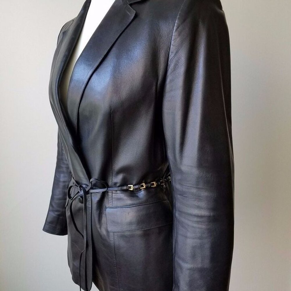 PRADA Vintage WOMAN MILANO BLACK SOFT LEATHER BLAZER JACKET SIZE EU 46 - Picture 6 of 10